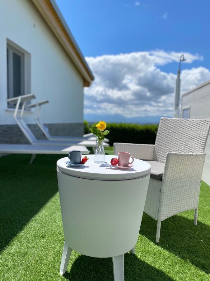 Thevilla Holiday Silvi Marina Exteriör bild